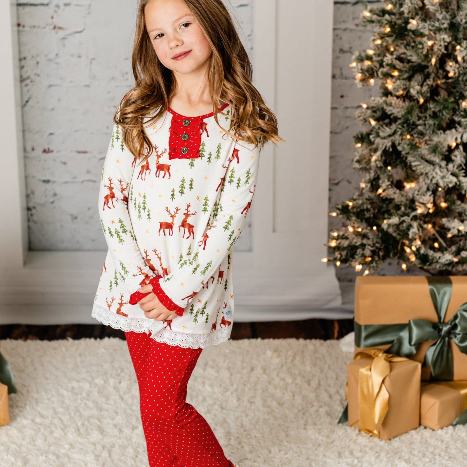 Christmas Reindeer Lounge Set Girls/Women's - Love Millie LLC